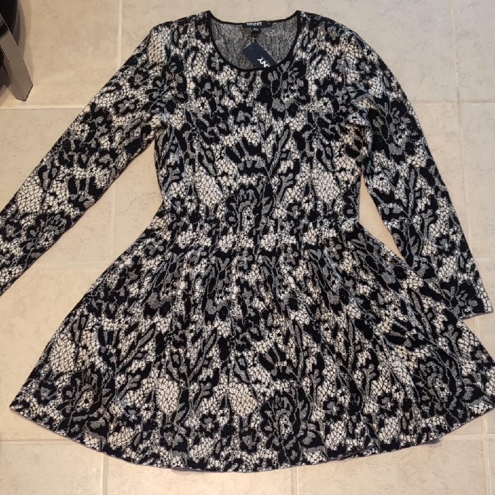 DKNY Viscose/Wool Long Sleeve Sweater Dress NWT